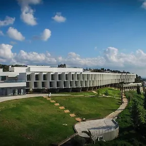 Elma And Art Complex Зихрон-Яаков